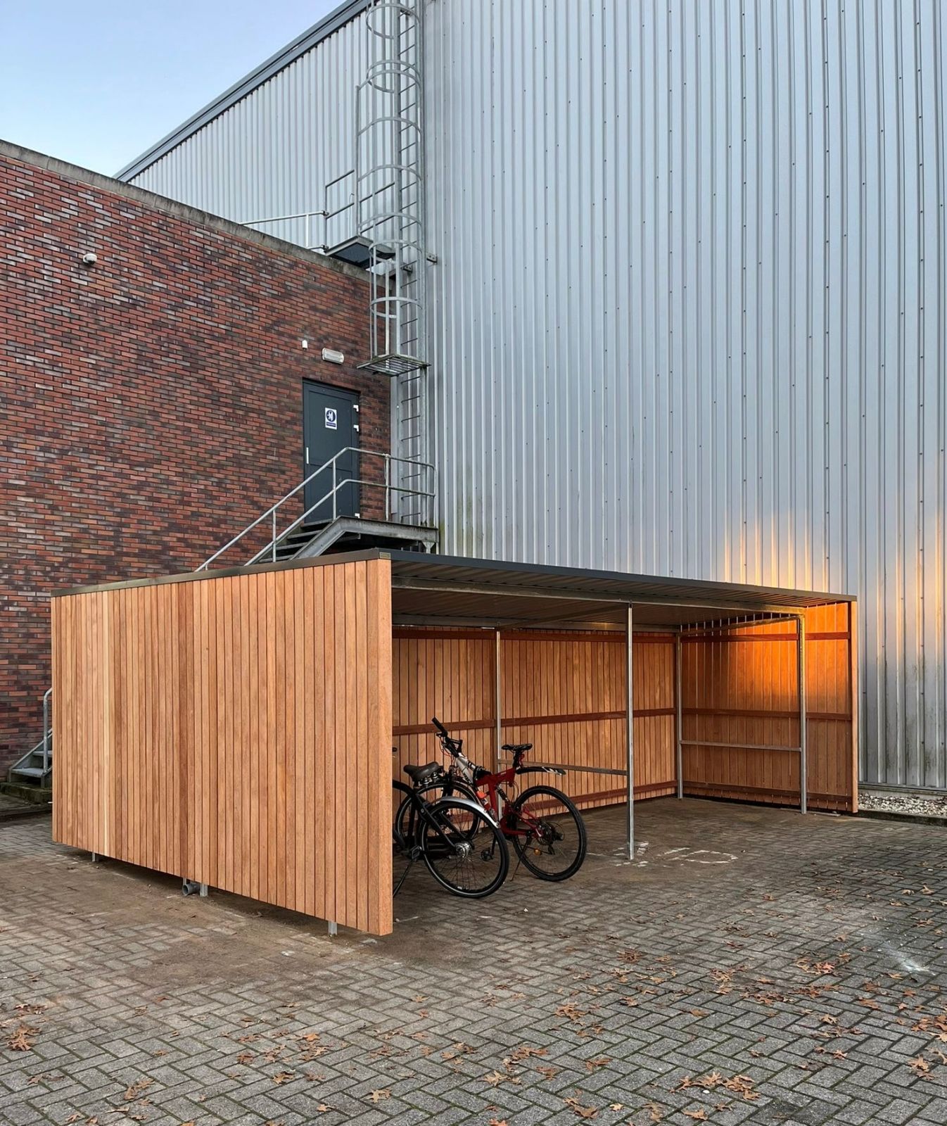 Dubbelzijdige fietsenstalling geplaatst in Venlo