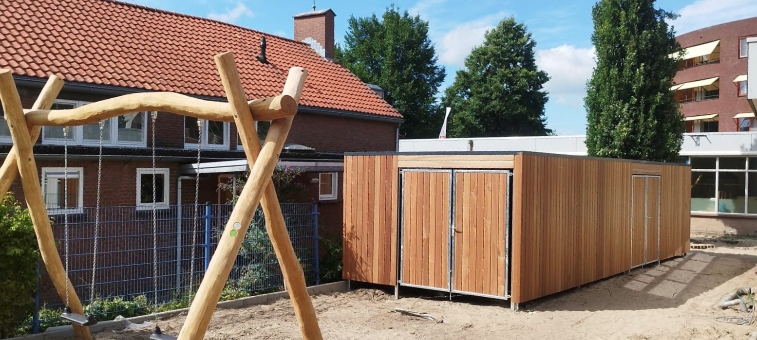 Buitenberging bij Johannes Calvijnschool in Sliedrecht