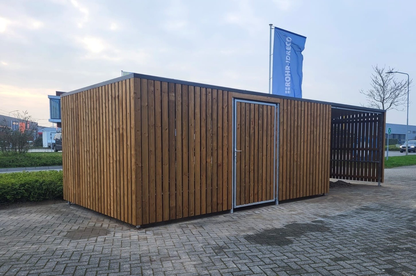 Fietsenberging met overkapping in Doetinchem