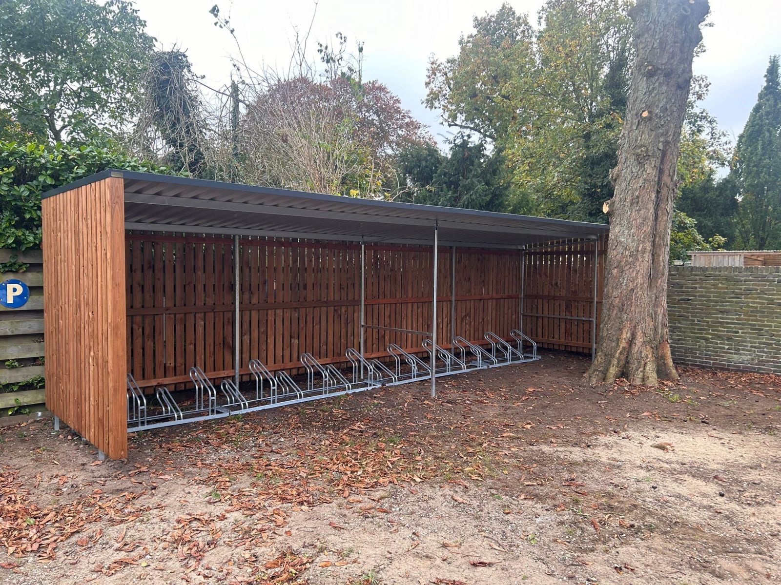 Fietsenstalling Zeist met 20 fietsplekken en open front