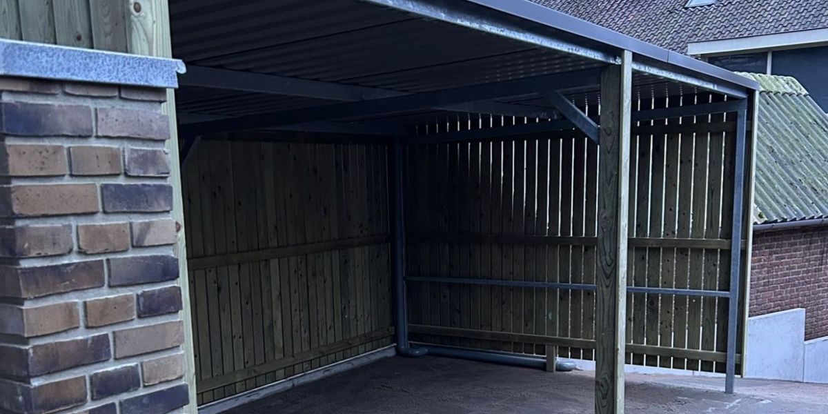 Fietsenstalling met open voorkant in Ede