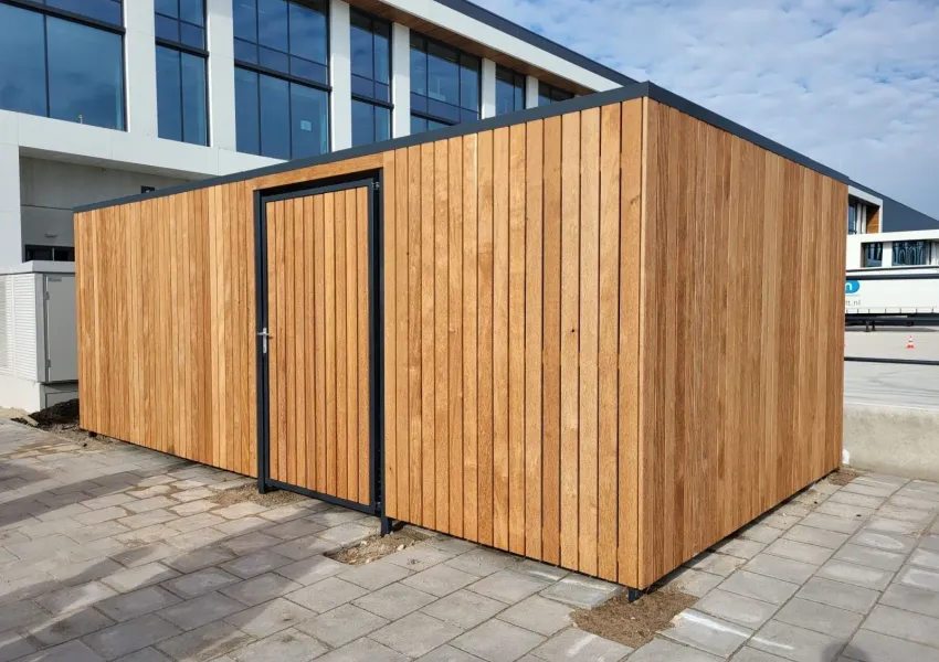 Verzonken betonpoeren voor strakke plaatsing