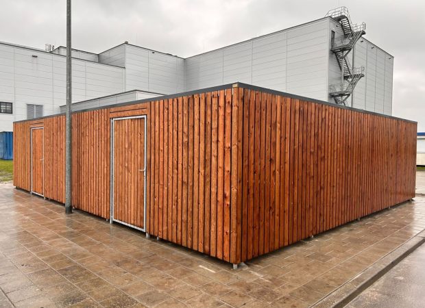 Grote afsluitbare fietsenberging en overkapping Sappemeer