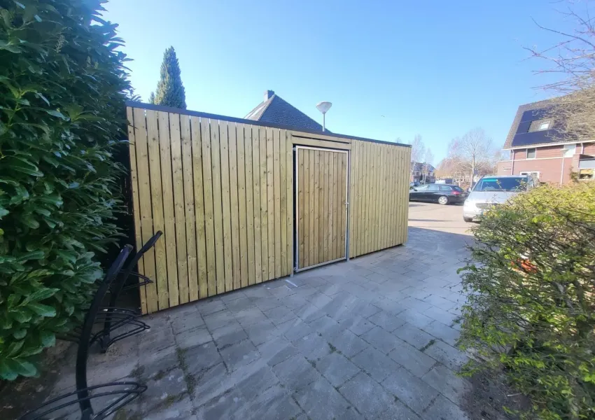 Fietsenberging met inpandige berging in Enkhuizen