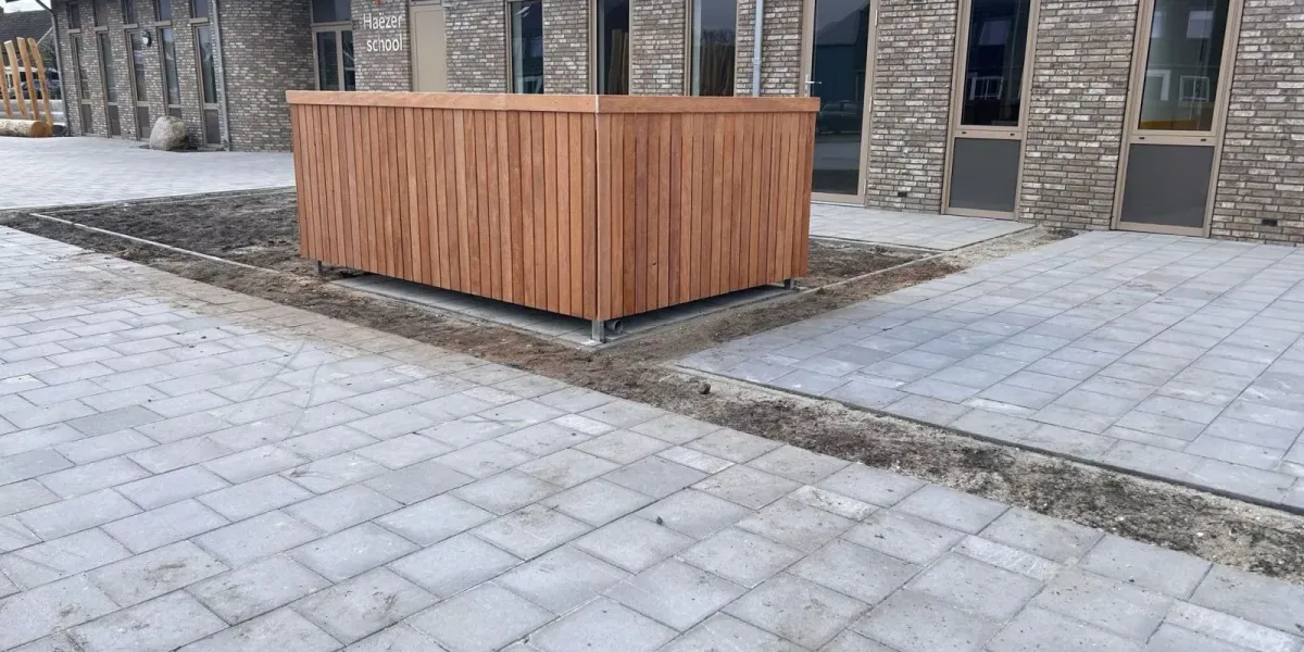 Afsluitbare buitenberging bij Eben Ha&euml;zerschool Leerbroek