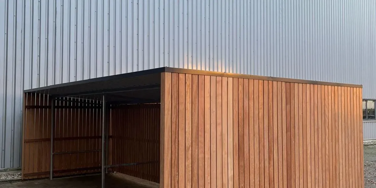 Inpandige goot en verzonken betonpoeren