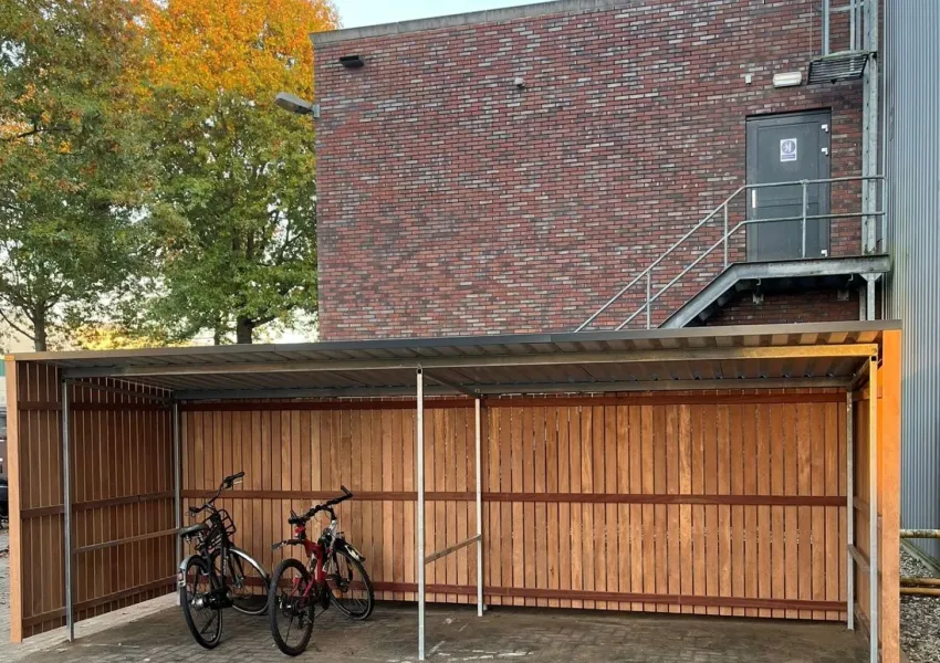 Stalen fietsenstalling 610 x 460 x 226 cm in Venlo