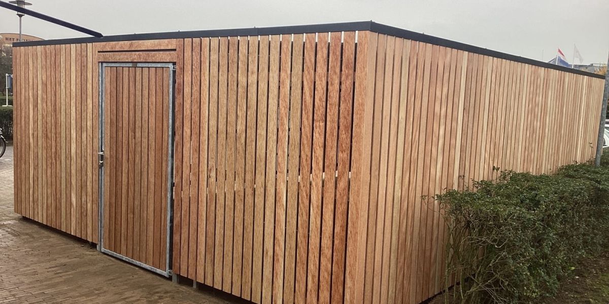 Afsluitbare fietsenberging bij Golden Tulip Ampt van Nijkerk