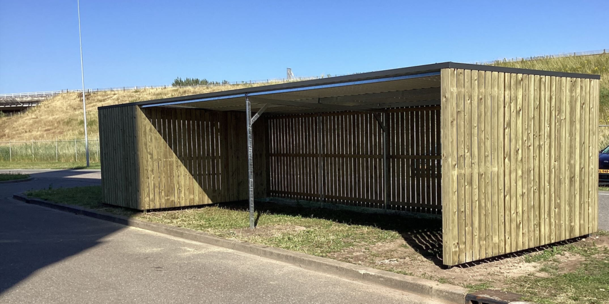 Fietsenstalling met overkapping Ede