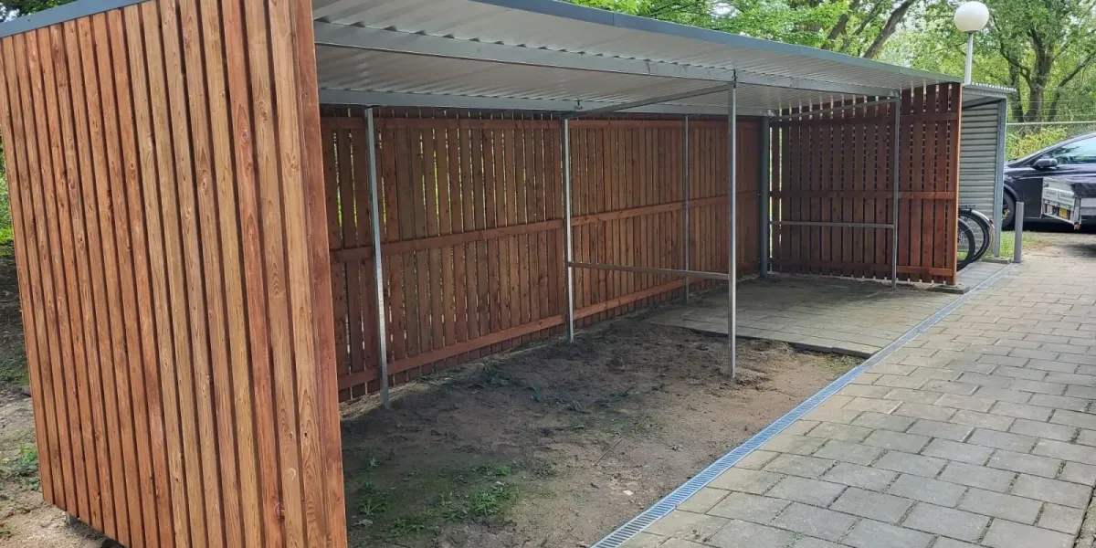 Fietsenstalling met open voorkant in Eindhoven