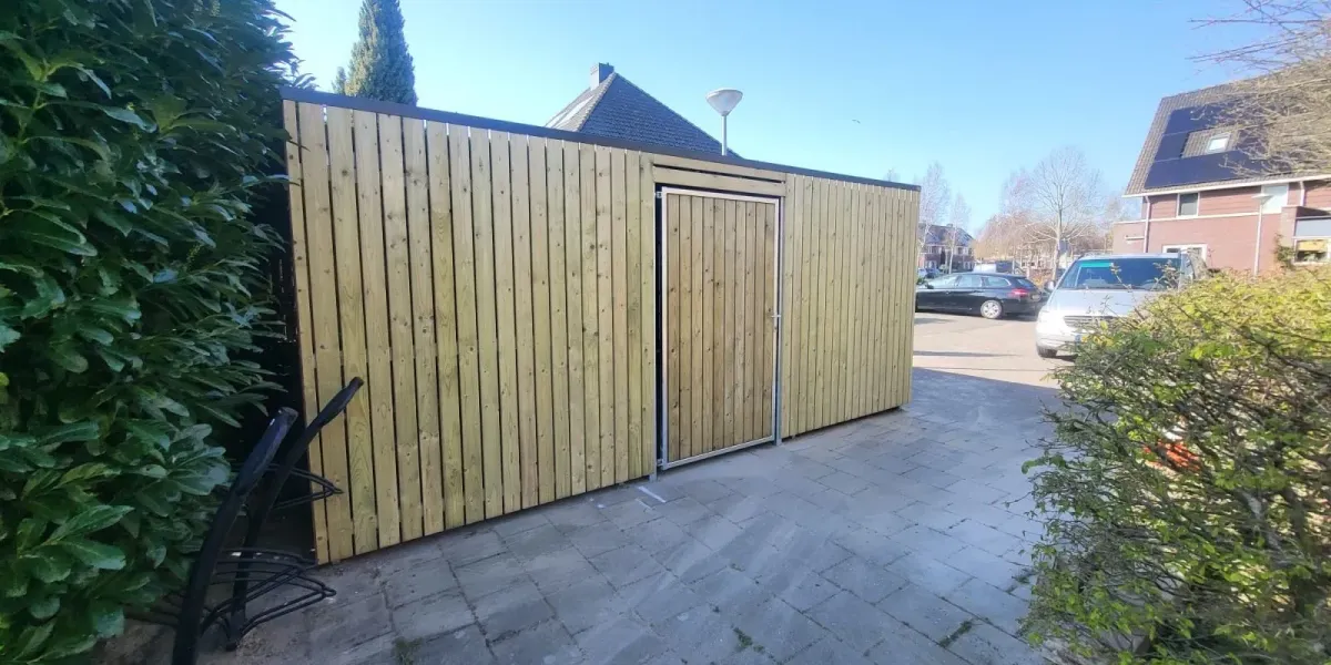 Fietsenberging met inpandige berging in Enkhuizen