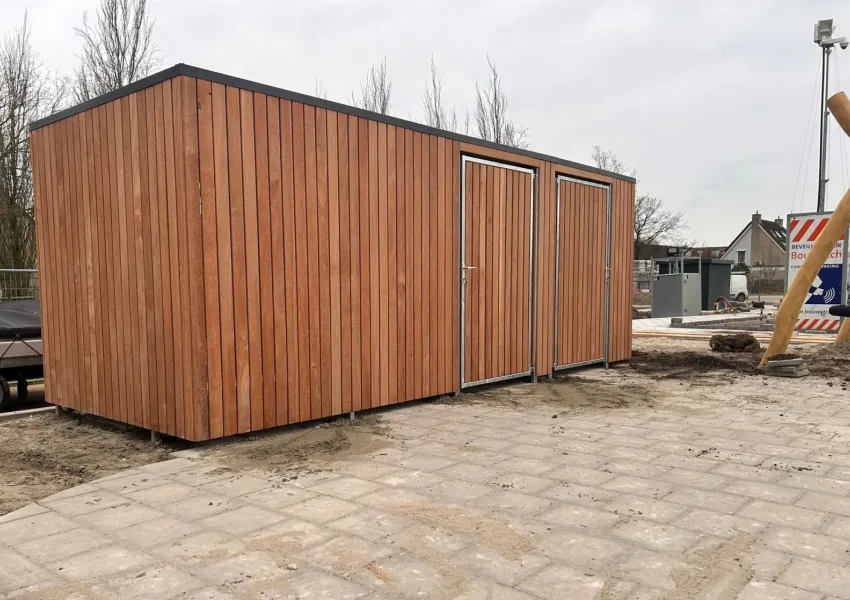 Berging met tussenwand geplaatst bij &rsquo;t Want