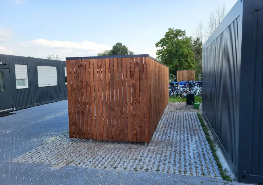 Staalconstructie met duurzame houtafwerking