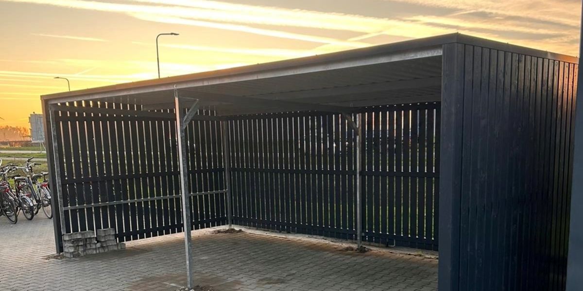 Fietsenstalling geplaatst bij Dynamic Logistics ’s-Heerenberg