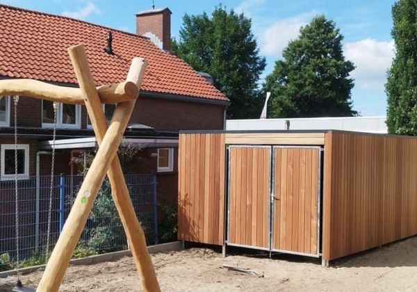 Buitenberging bij Johannes Calvijnschool in Sliedrecht