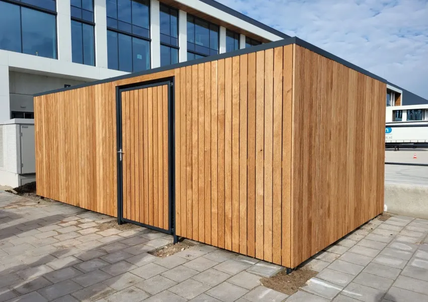 Verzonken betonpoeren voor strakke plaatsing
