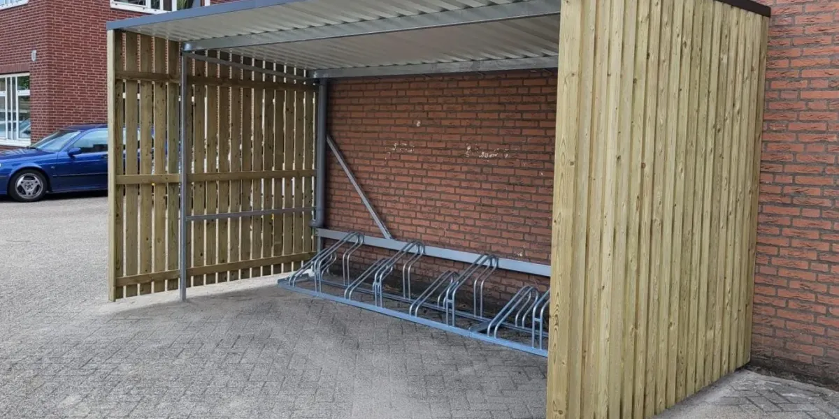 Fietsenstalling in Aalsmeer met open voorkant