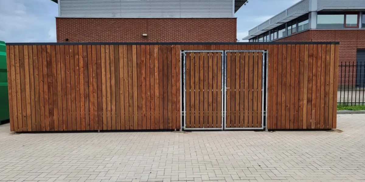 Fietsenberging Oud Gastel met dubbele deur